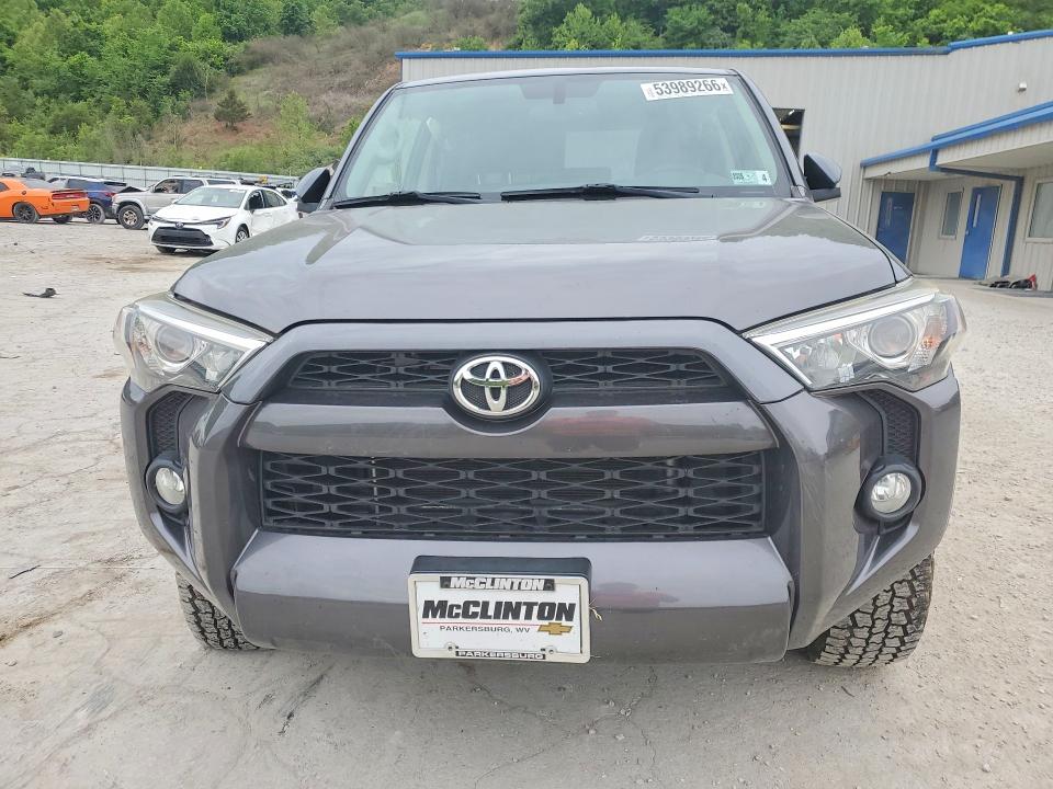 Photo 5 from auction – 2017 TOYOTA 4RUNNER with VIN JTEBU5JR6H5415339
