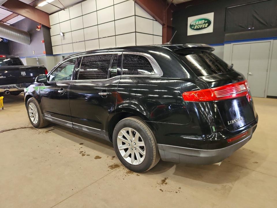 Zdjęcie 2 z aukcji – 2014 LINCOLN MKT z VIN 2LMHJ5NK7EBL55938