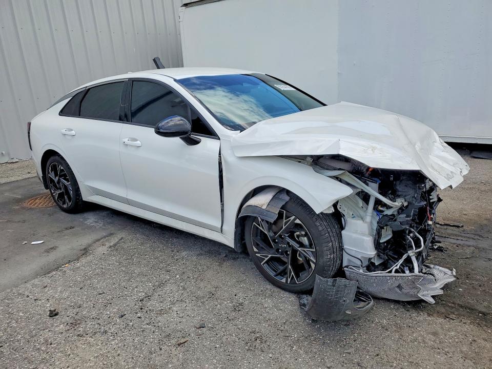 Photo 4 from auction – 2025 KIA K5 with VIN KNAG64J79S5301028