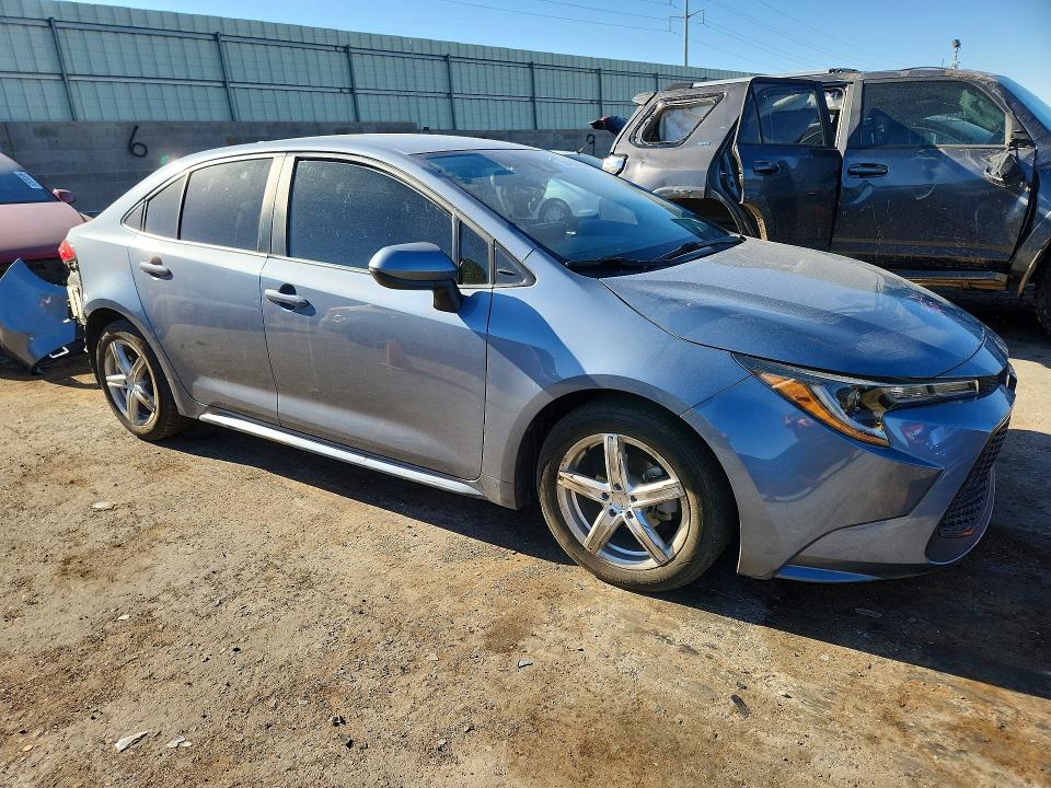 Zdjęcie 4 z aukcji – 2022 TOYOTA COROLLA z VIN JTDEAMDEXNJ045271