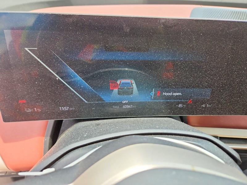 Photo 9 from auction – 2024 BMW IX with VIN WB523CF0XRCN75156