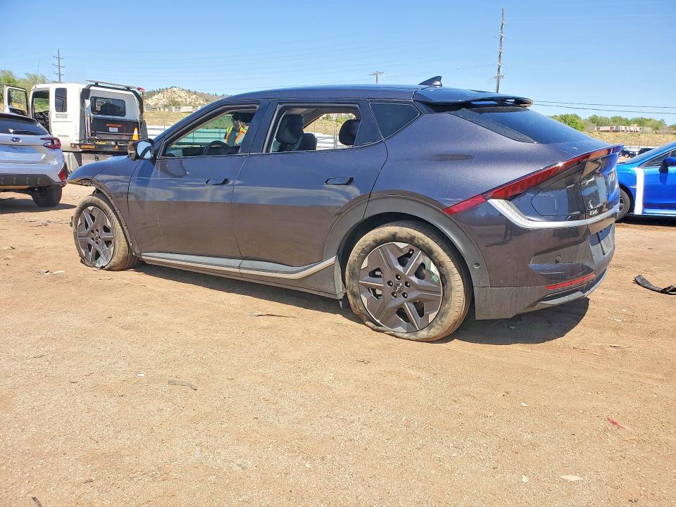 Photo 2 from auction – 2025 KIA EV6 with VIN 5XYC3DJC1SG006942