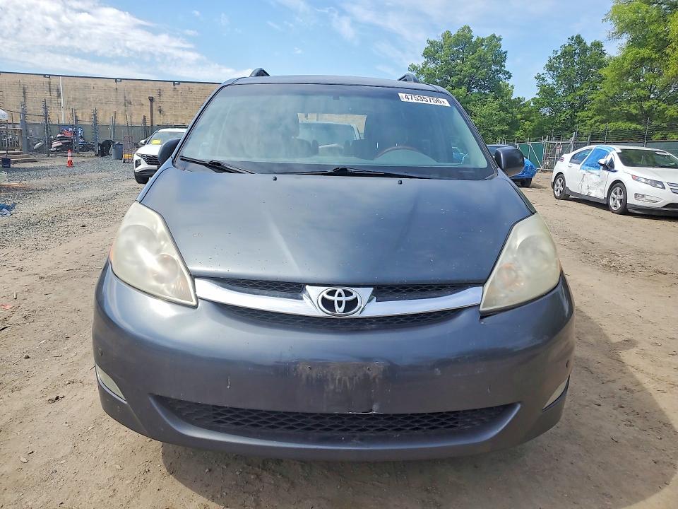 Photo 5 from auction – 2010 TOYOTA SIENNA with VIN 5TDYK4CC6AS327169