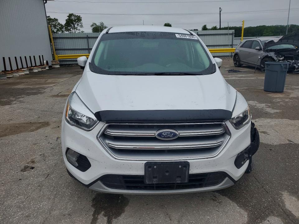Photo 5 from auction – 2017 FORD ESCAPE with VIN 1FMCU0G98HUE35824