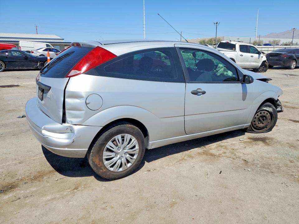Photo 3 from auction – 2007 FORD FOCUS with VIN 1FAFP31N07W247324