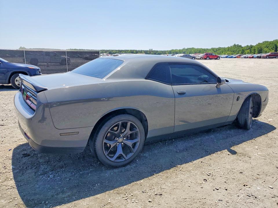 Photo 3 from auction – 2023 DODGE CHALLENGER with VIN 2C3CDZAG4PH601990