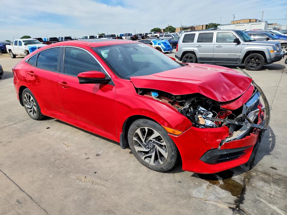 Photo 4 from auction – 2017 HONDA CIVIC with VIN 2HGFC2F79HH502421