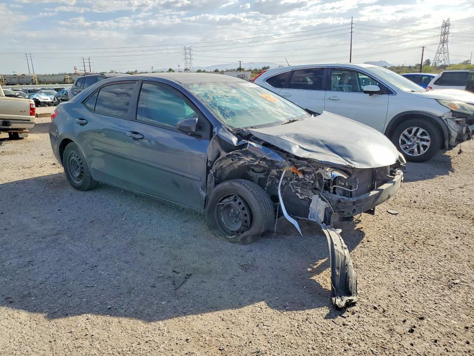Photo 4 from auction – 2014 TOYOTA COROLLA with VIN 2T1BPRHEXEC133001