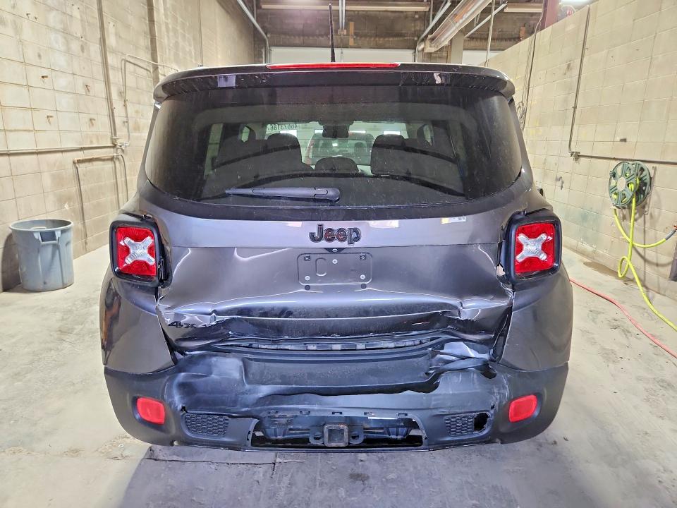 Photo 6 from auction – 2017 JEEP RENEGADE with VIN ZACCJBBB5HPG23558
