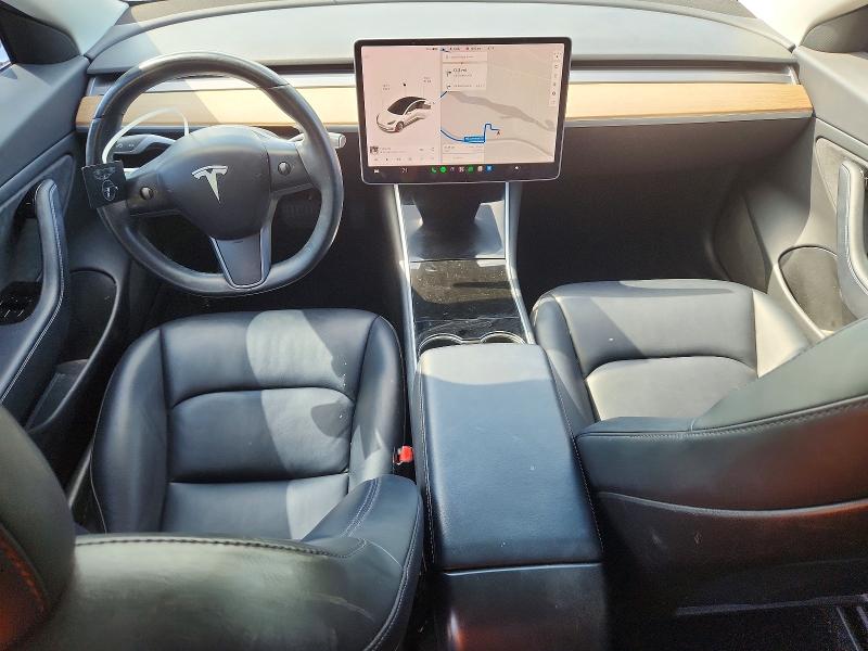 Photo 8 from auction – 2018 TESLA MODEL 3 with VIN 5YJ3E1EA3JF035821