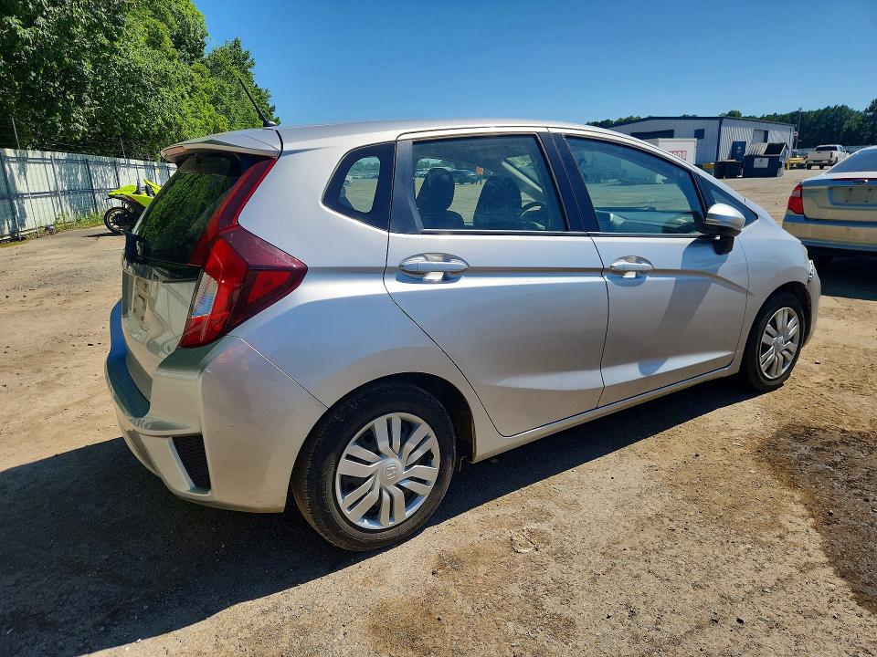 Photo 3 from auction – 2016 HONDA FIT with VIN JHMGK5H53GS010735