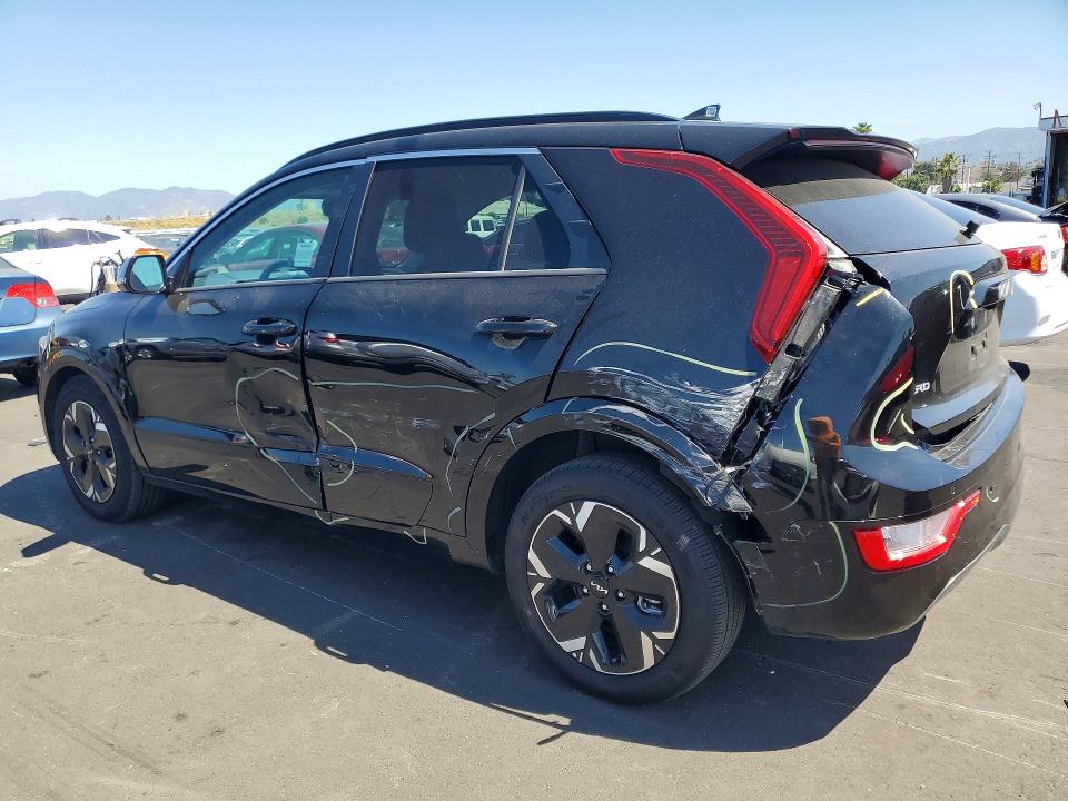 Photo 2 from auction – 2025 KIA NIRO with VIN KNDCR3L12S5138055