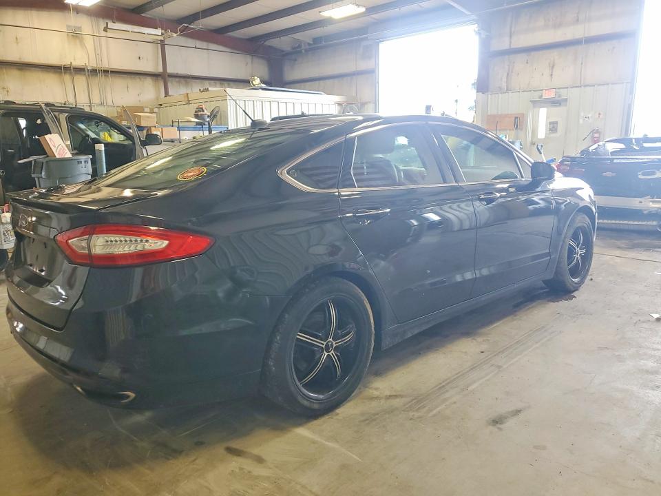 Photo 3 from auction – 2014 FORD FUSION with VIN 3FA6P0K91ER284558