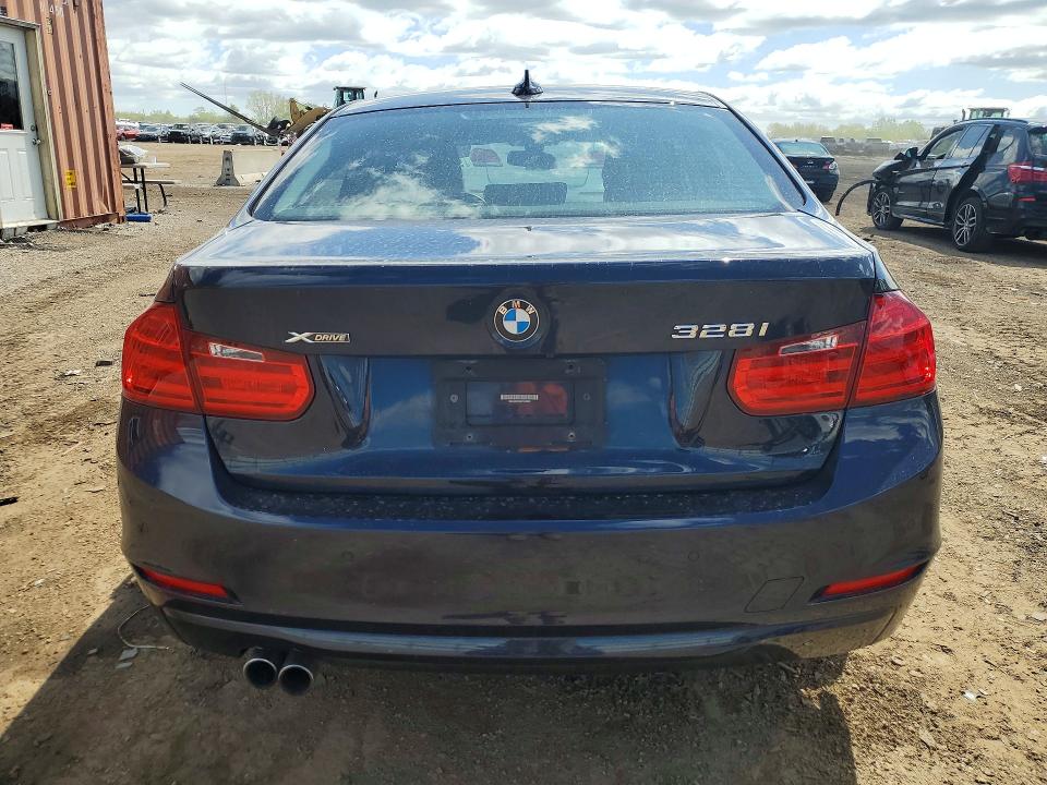 Photo 6 from auction – 2015 BMW 328 with VIN WBA3B3C56FF548863