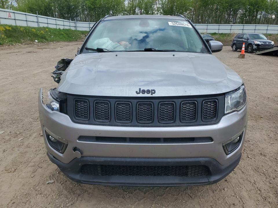 Photo 5 from auction – 2019 JEEP COMPASS with VIN 3C4NJDBB8KT740720
