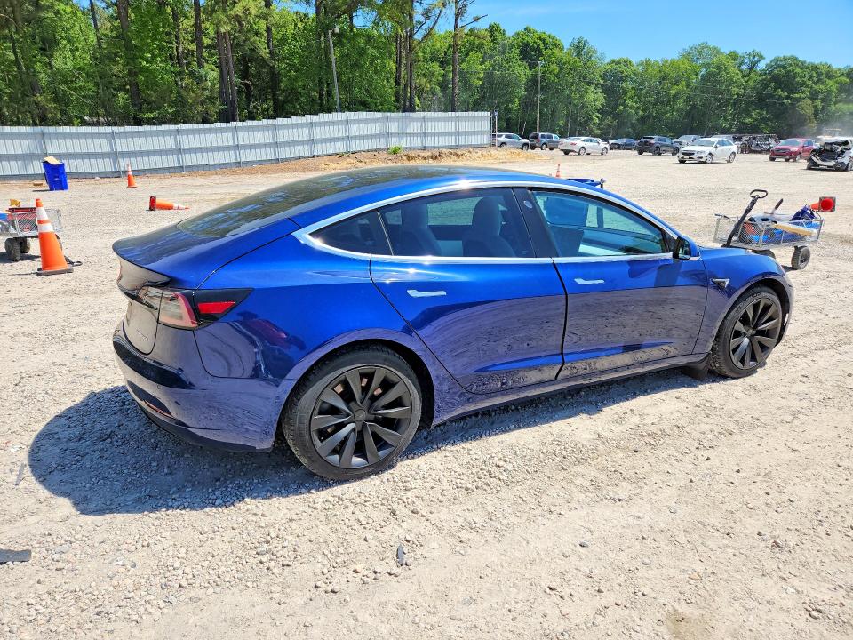 Photo 3 from auction – 2018 TESLA MODEL 3 with VIN 5YJ3E1EB8JF134689
