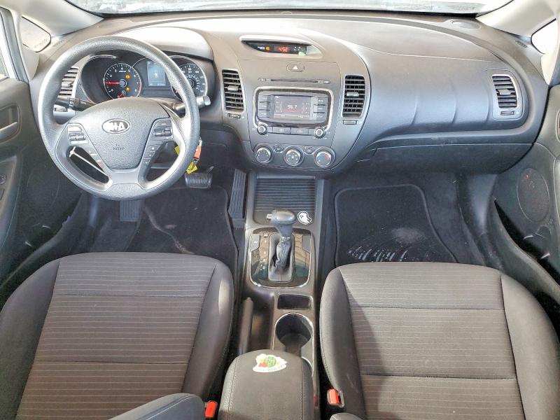 صورة رقم 8 من المزاد - 2017 KIA FORTE مع VIN 3KPFL4A79HE145075