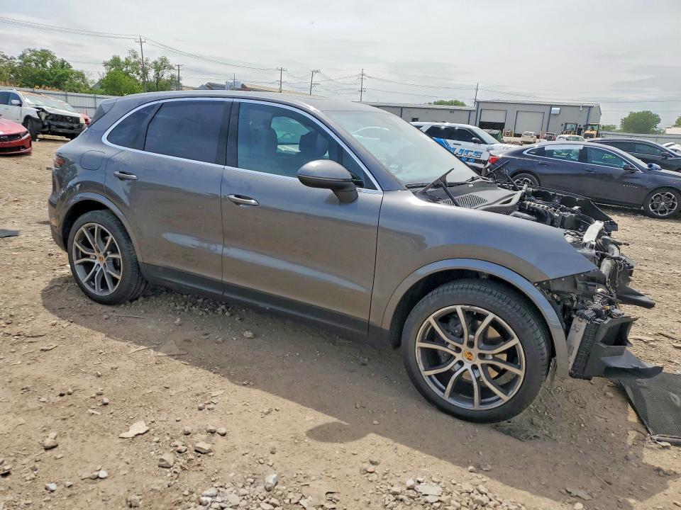 Photo 4 from auction – 2020 PORSCHE CAYENNE with VIN WP1AA2AY6LDA05751