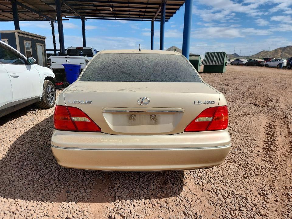 Foto 6 de la subasta – 2001 LEXUS LS con VIN JTHBN30F410039660