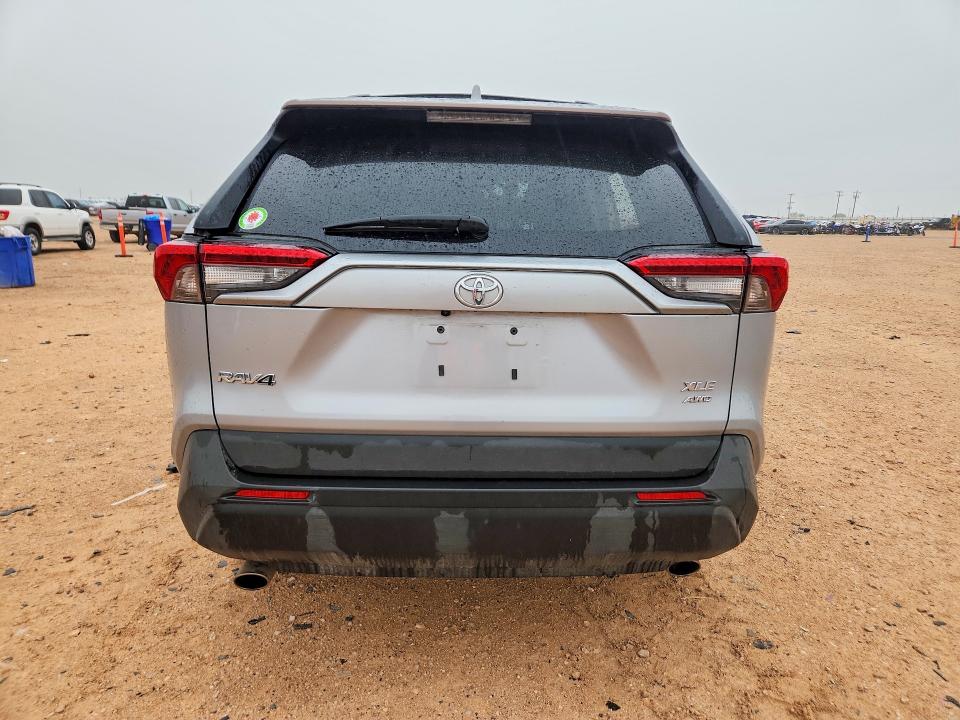 Photo 6 from auction – 2024 TOYOTA RAV4 with VIN 2T3P1RFV0RC443570