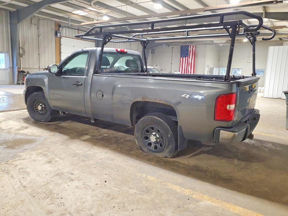 Photo 2 from auction – 2011 CHEVROLET SILVERADO with VIN 1GCNKPEX4BZ236504