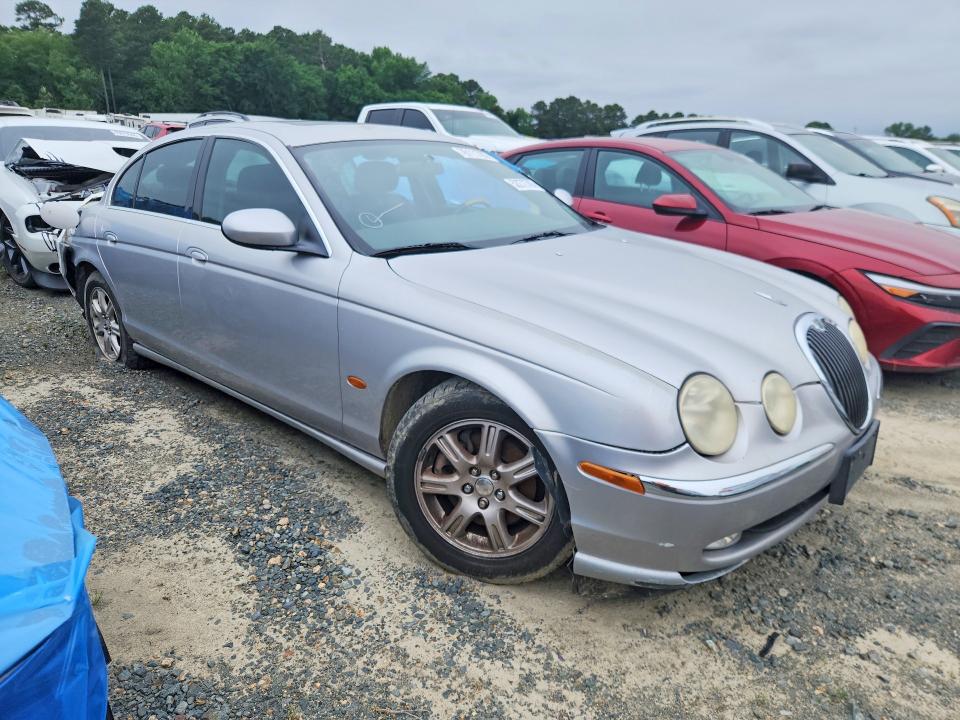 Photo 4 from auction – 2003 JAGUAR S-TYPE with VIN SAJEA01T03FM46695