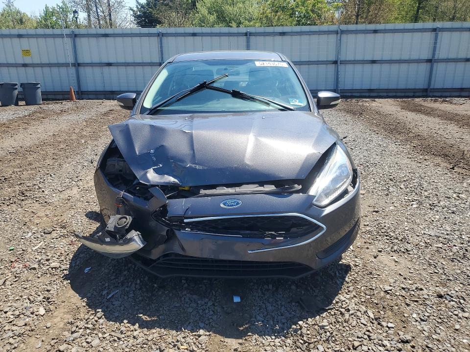 Photo 5 from auction – 2015 FORD FOCUS with VIN 1FADP3F21FL365131