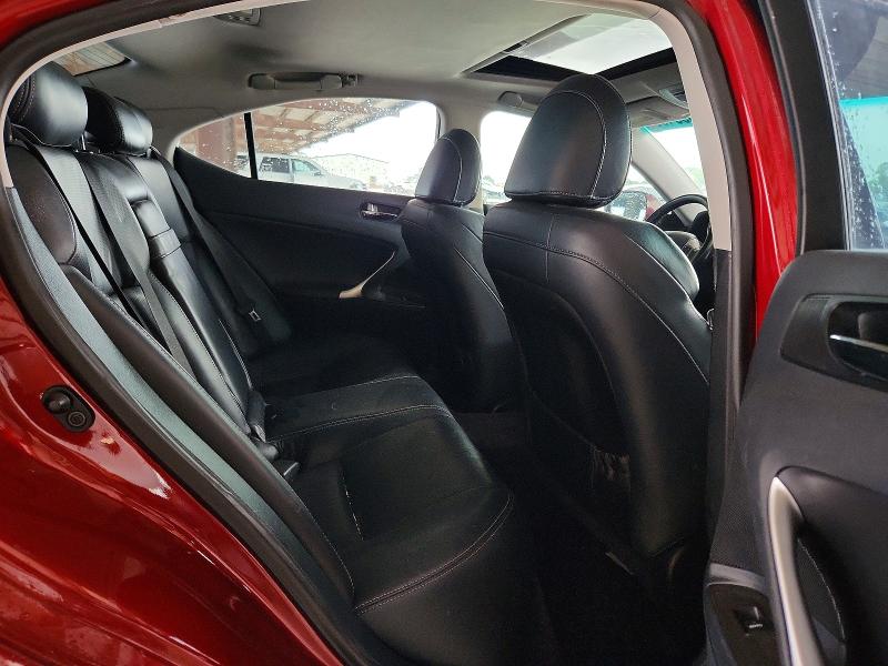 Photo 10 from auction – 2011 LEXUS IS with VIN JTHBE5C20B5028132