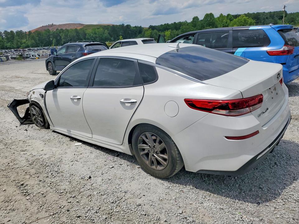 Photo 2 from auction – 2019 KIA OPTIMA with VIN 5XXGT4L31KG301025