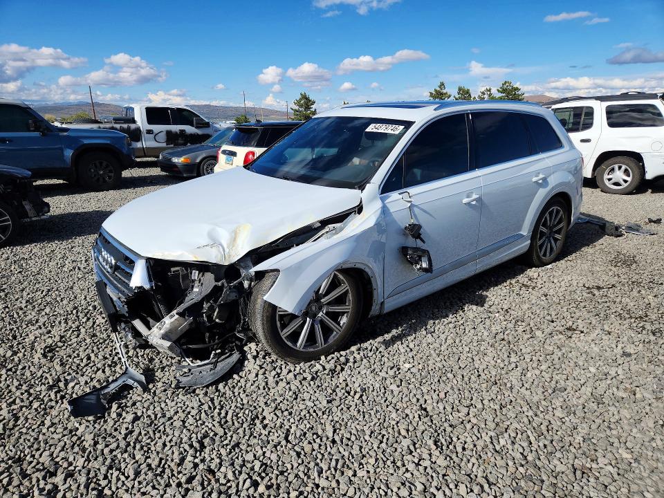 AUDI Q7 2019 with VIN WA1LHAF70KD026460 - Photo from auction