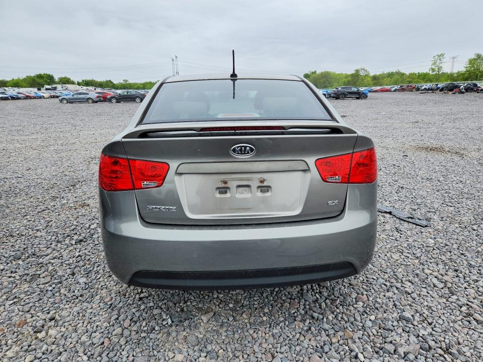 Photo 6 from auction – 2011 KIA FORTE with VIN KNAFU4A2XB5445614
