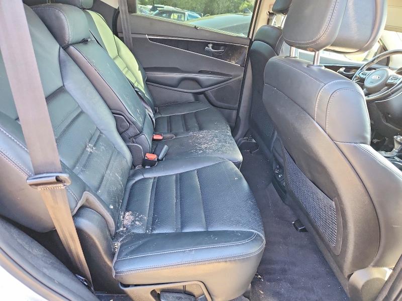 Photo 11 from auction – 2016 KIA SORENTO with VIN 5XYPHDA58GG101896