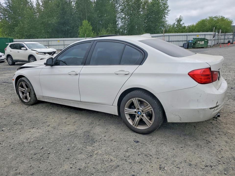 Photo 2 from auction – 2015 BMW 328 with VIN WBA3B5G52FNS19444