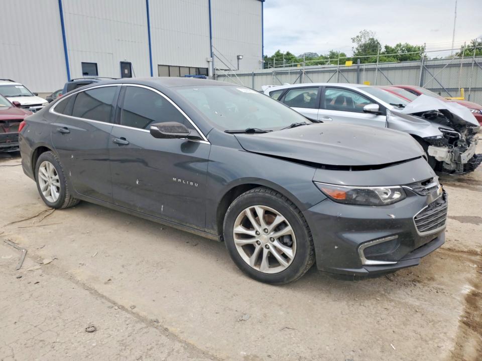 Photo 4 from auction – 2017 CHEVROLET MALIBU with VIN 1G1ZE5ST9HF170792