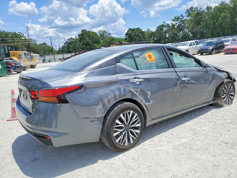 Photo 3 from auction – 2025 NISSAN ALTIMA with VIN 1N4BL4DVXSN362331