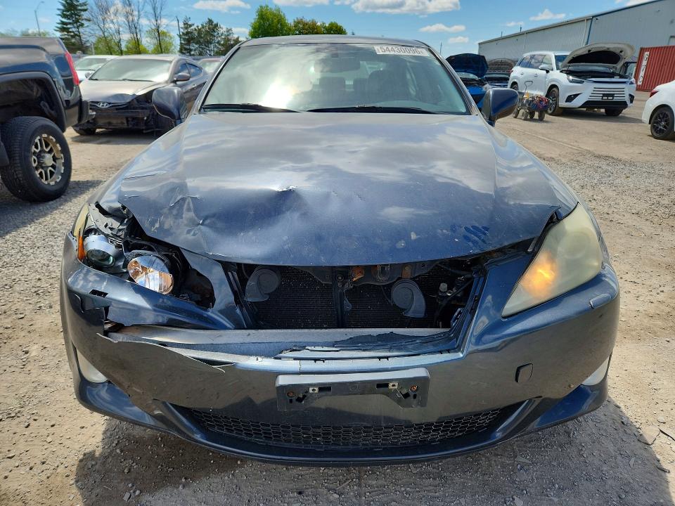 Photo 5 from auction – 2006 LEXUS IS with VIN JTHCK262X65000965