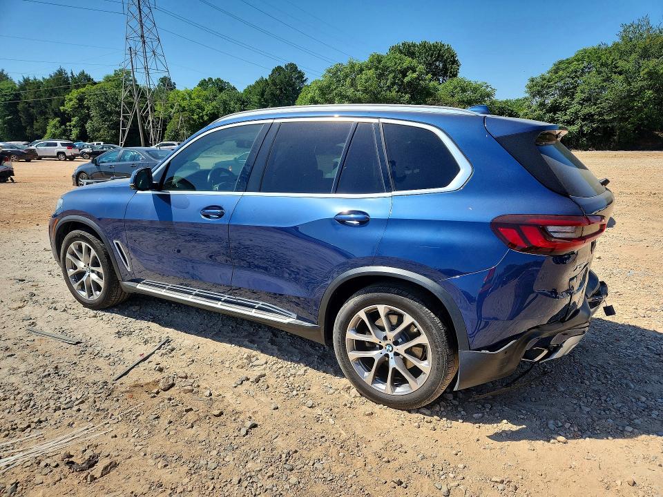 Photo 2 from auction – 2021 BMW X5 with VIN 5UXCR6C03M9F36008