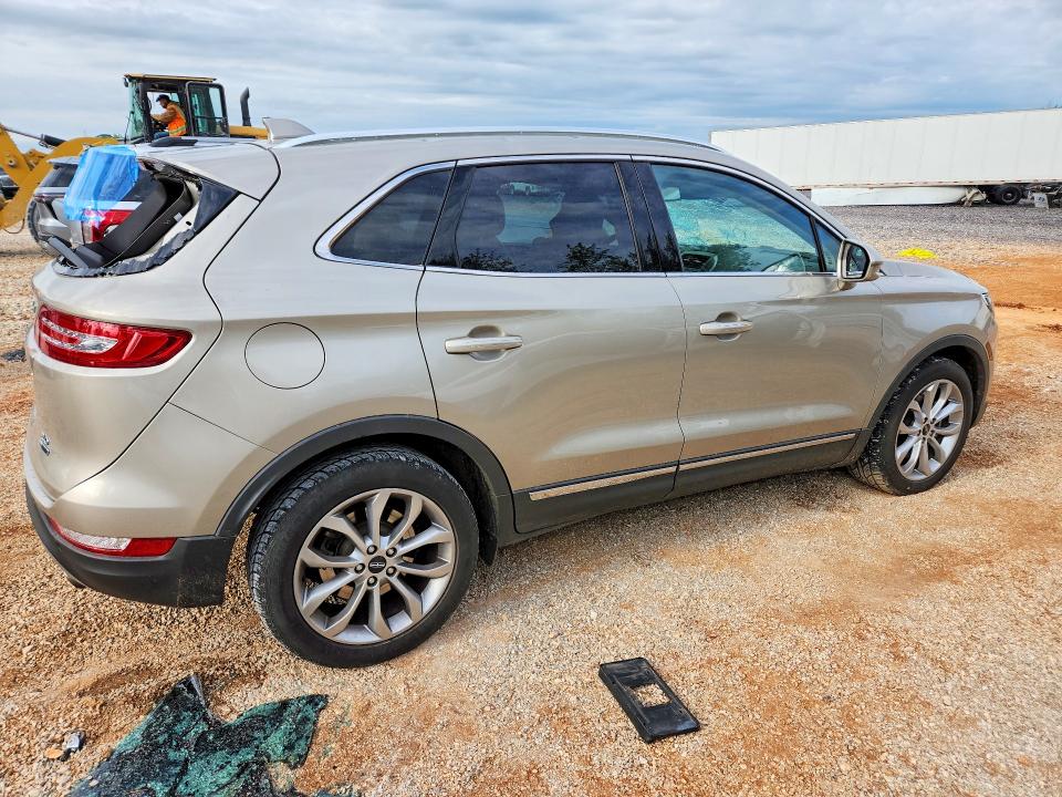 Photo 3 from auction – 2015 LINCOLN MKC with VIN 5LMCJ1A97FUJ11166