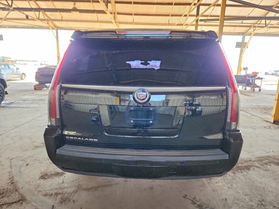 Photo 6 from auction – 2015 CADILLAC ESCALADE with VIN 1GYS3GKJ9FR244131