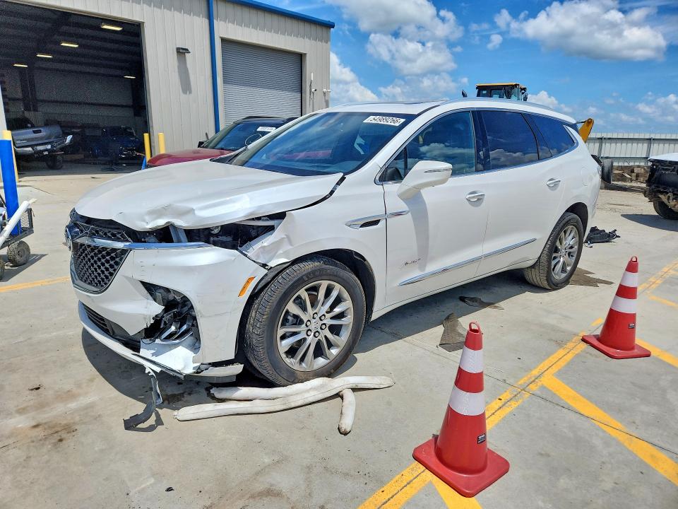 BUICK ENCLAVE 2024 with VIN 5GAEVCKW1RJ116519 - Photo from auction