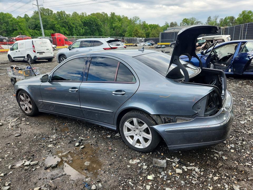 Zdjęcie 2 z aukcji – 2008 MERCEDES-BENZ E z VIN WDBUF87X58B338199