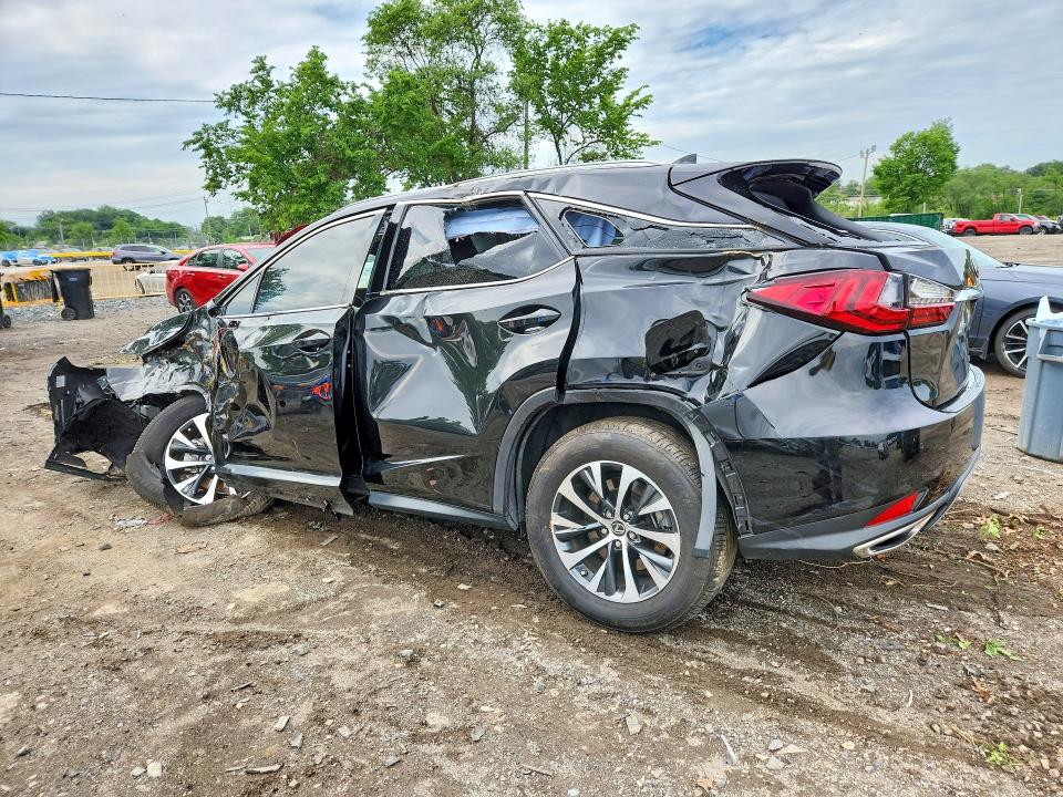 Photo 2 from auction – 2022 LEXUS RX with VIN 2T2HZMDA4NC327562