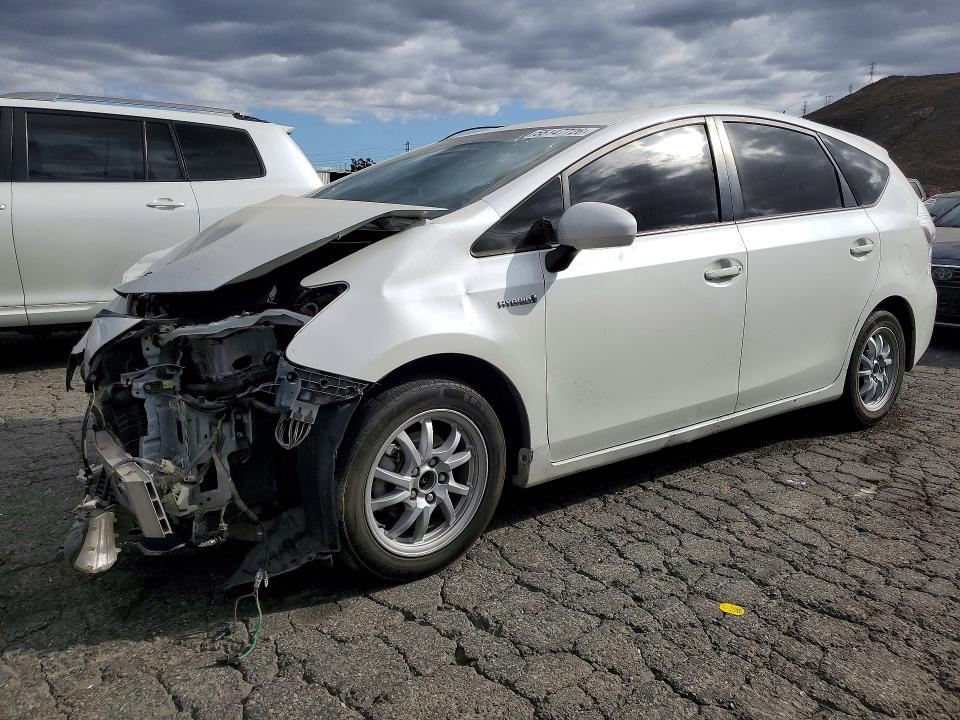 TOYOTA PRIUS V 2014 with VIN JTDZN3EU1EJ006154 - Photo from auction