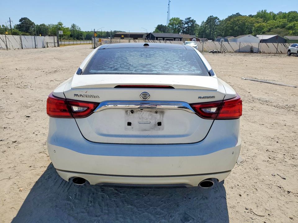 Photo 6 from auction – 2016 NISSAN MAXIMA with VIN 1N4AA6AP8GC437209