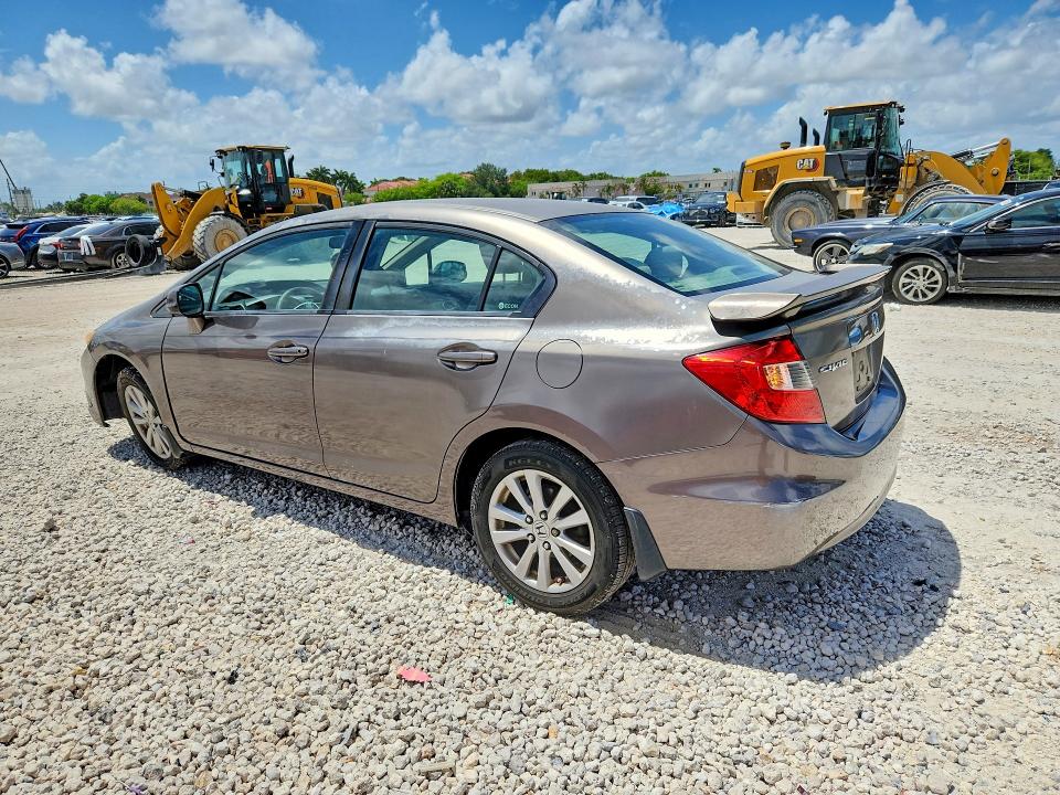 Photo 2 from auction – 2012 HONDA CIVIC with VIN 2HGFB2F84CH576141