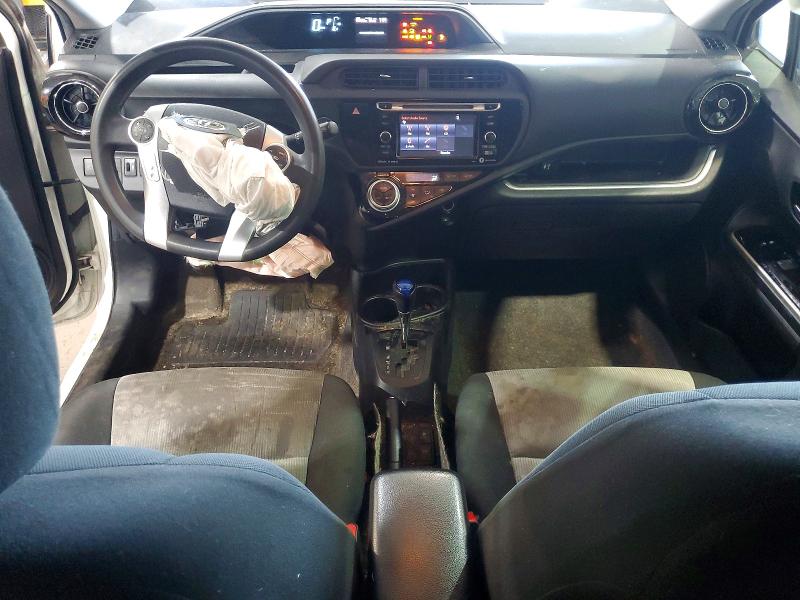 Photo 8 from auction – 2016 TOYOTA PRIUS C with VIN JTDKDTB38G1127962
