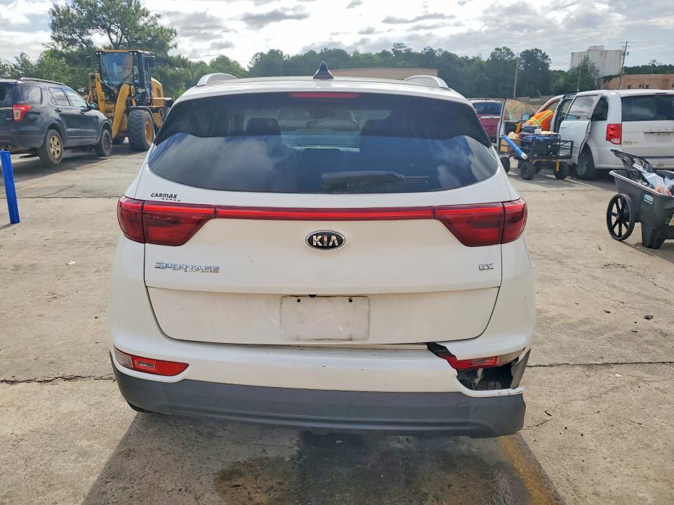 Photo 6 from auction – 2017 KIA SPORTAGE with VIN KNDPNCAC8H7187730