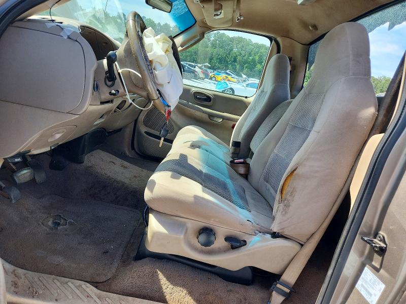 Photo 7 from auction – 2003 FORD F150 with VIN 2FTRF17W03CA96201