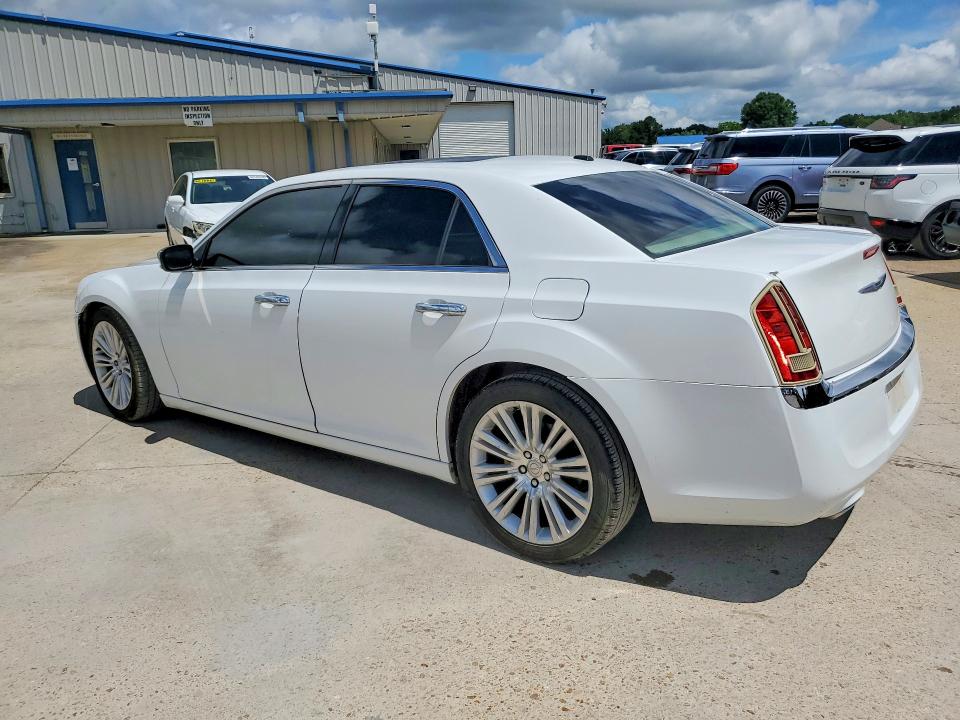 Снимка 2 от търг – 2012 CHRYSLER 300C с VIN 2C3CCAET2CH160785