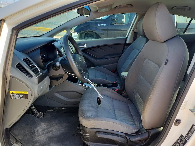 Photo 7 from auction – 2017 KIA FORTE with VIN 3KPFK4A75HE022134